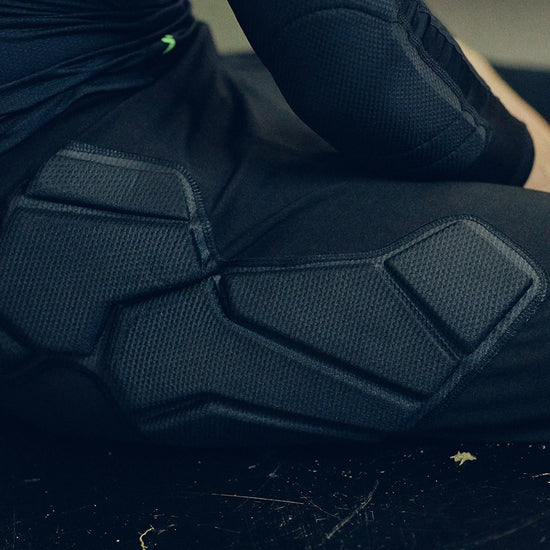 Hip protection for goalkeepers on turf