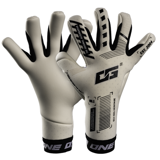 The OG1 Heritage Hyla SL Goalkeeper Glove