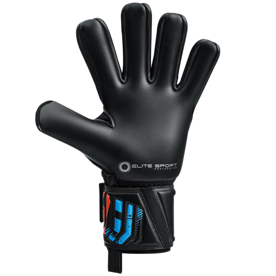 Contact latex palm on the Elite Sport Black Supreme N