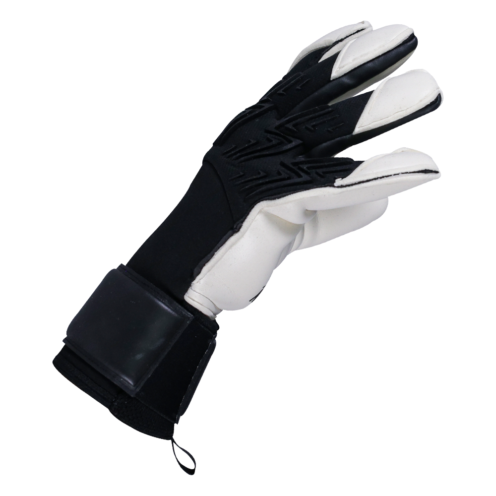 Negative Cut Gusset seam on the KPR Vector Goalie Glove