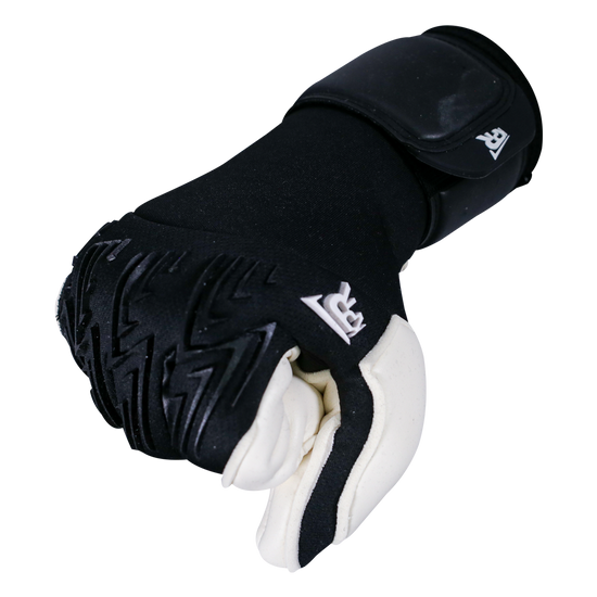 Mesh material backhand on the KPR Vector