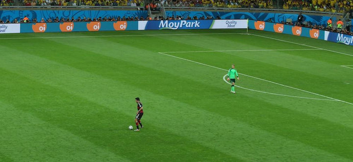 Where Should A Goalkeeper Stand? – Keeperstop
