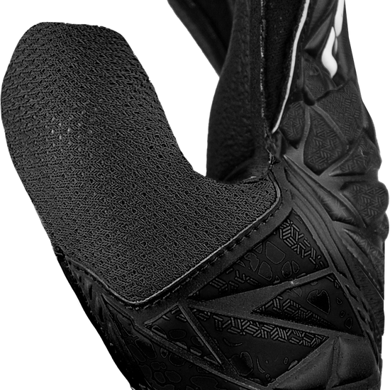 best gloves for young goalkeepers