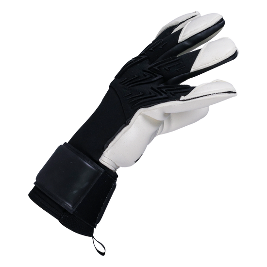 Negative Cut Gusset seam on the KPR Vector Goalie Glove