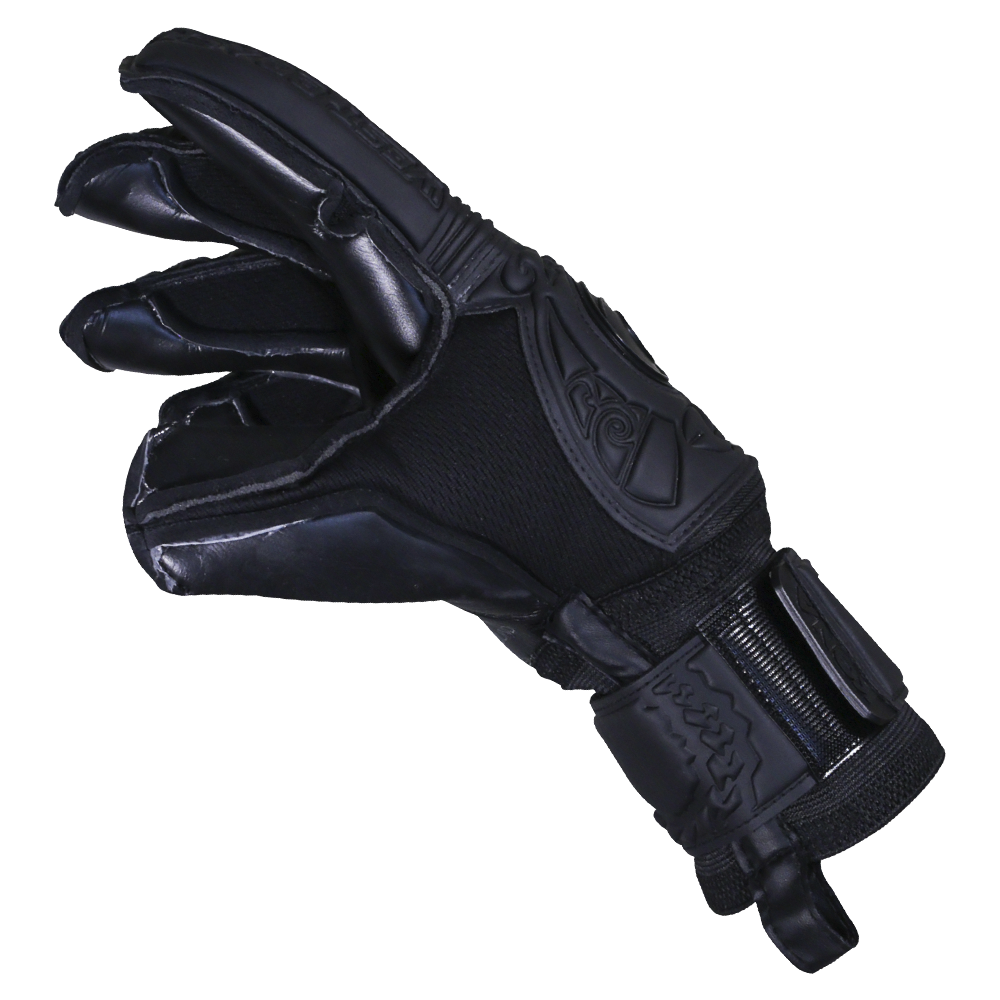 Best fitting goalie gloves