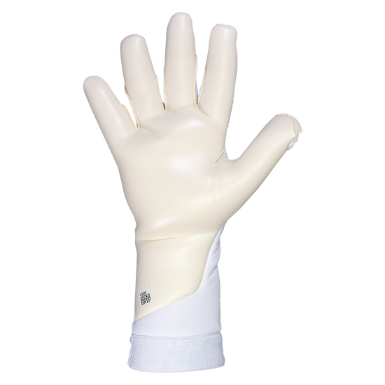 Pro level grip on the T1tan White Beast 3.0 goalie glove