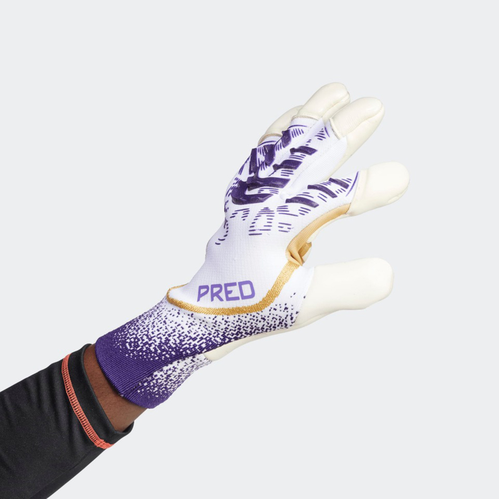 Hybrid cut from adidas