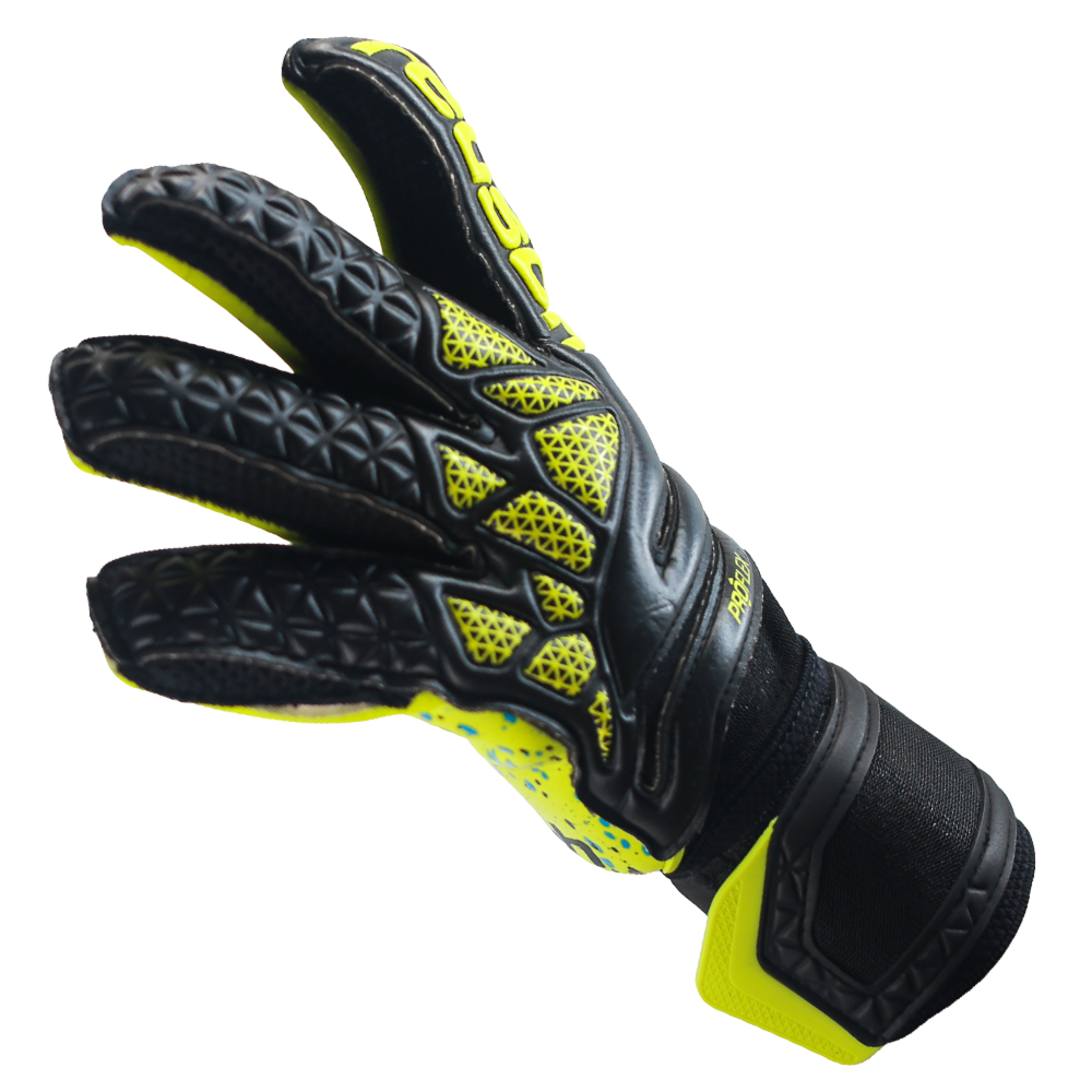 The best pro goalkeeper glove