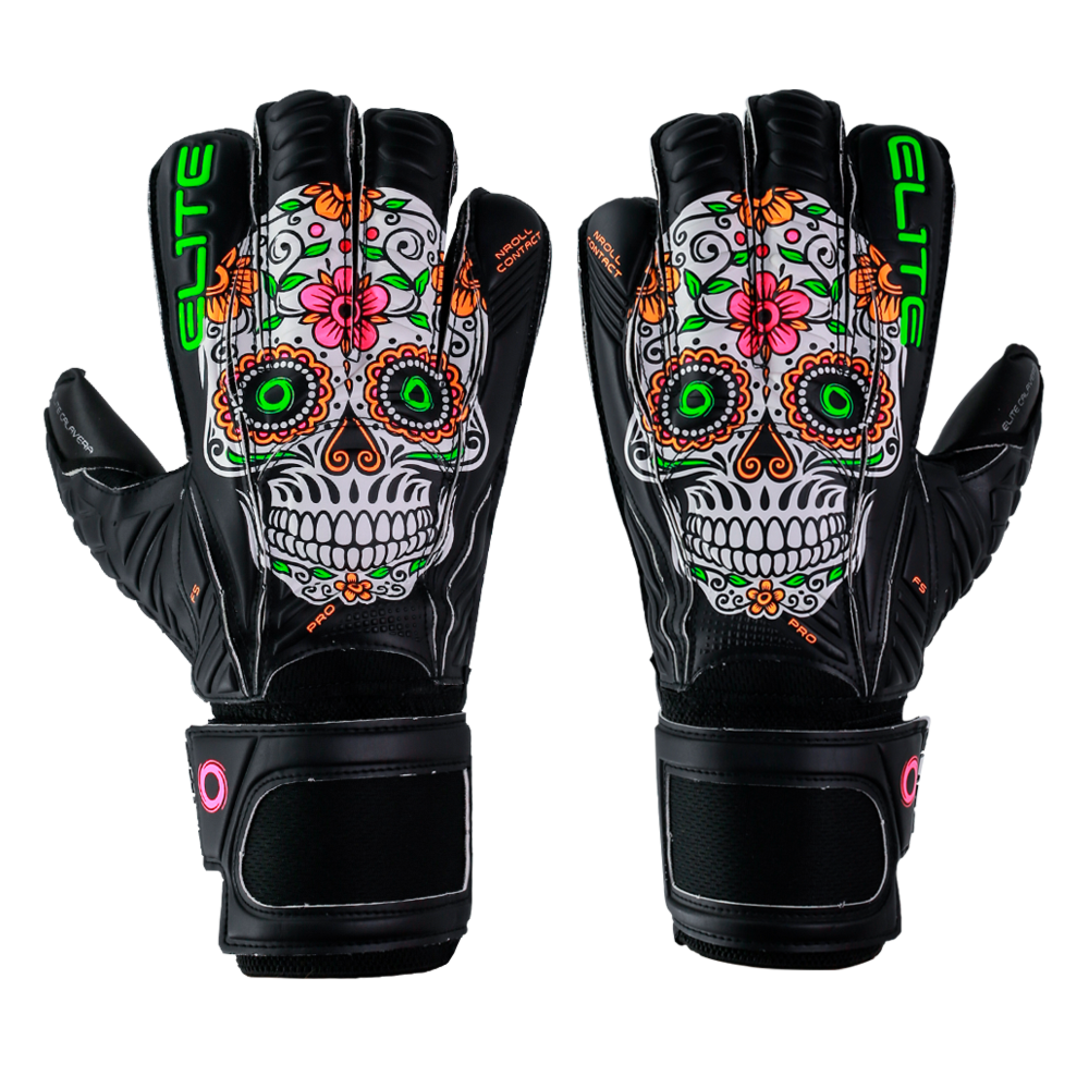 Goalkeeper glove punching zone