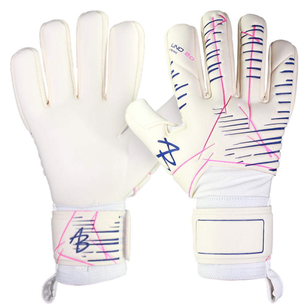 goalkeeper gloves made by pros