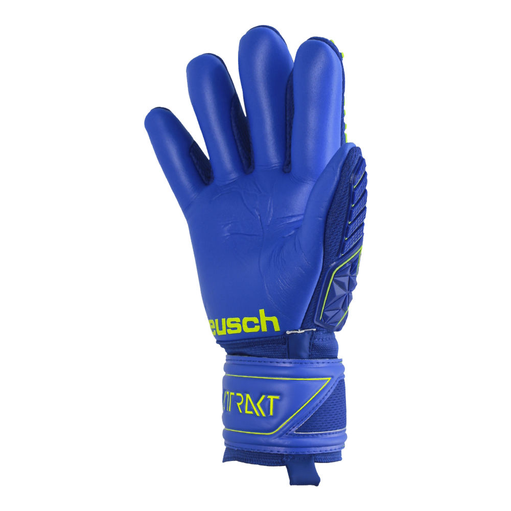 Goalkeeper gloves for small hands