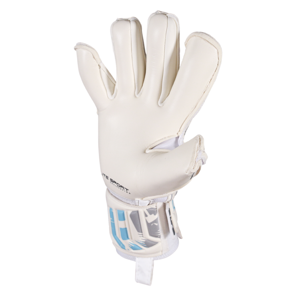 goalkeeper gloves with durable latex