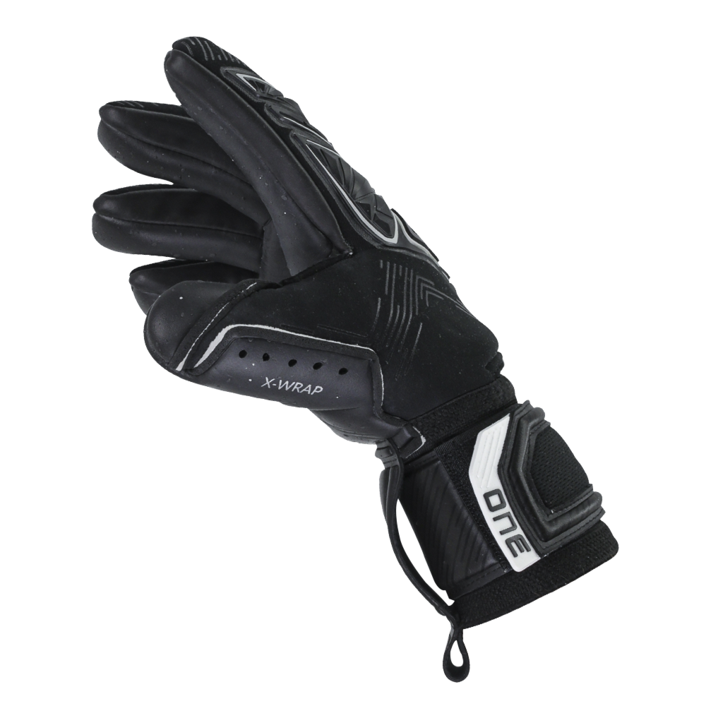 Soccer goalie glove with more durability