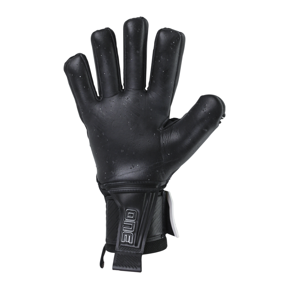 Black soccer goalkeeper gloves