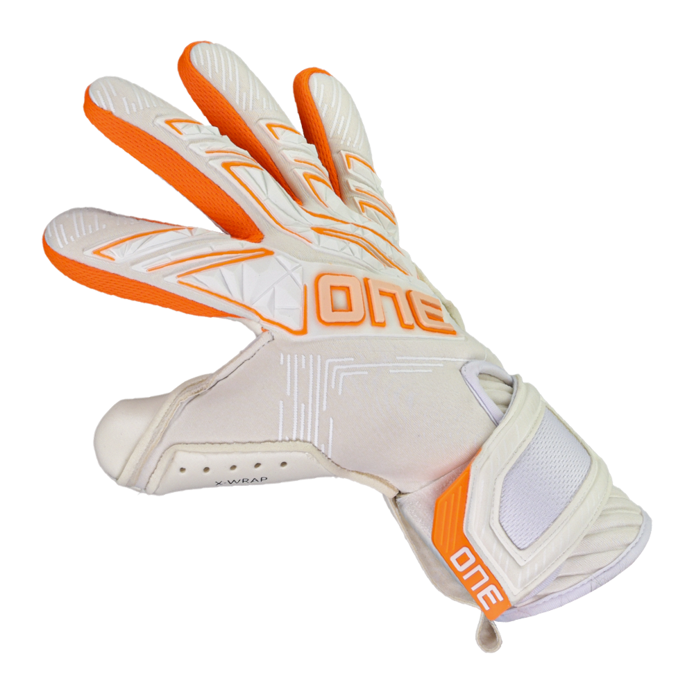 Best goalkeeper gloves without finger protection