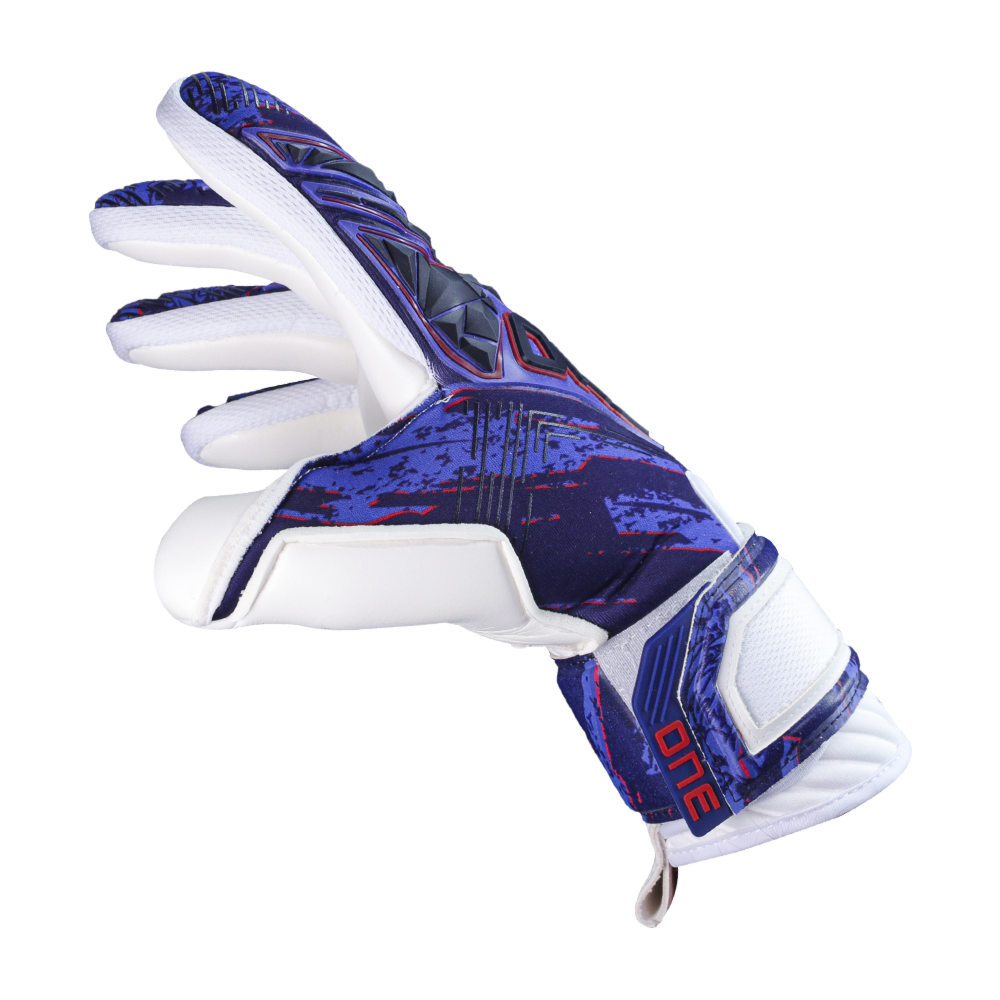 Negative cut goalkeeper gloves