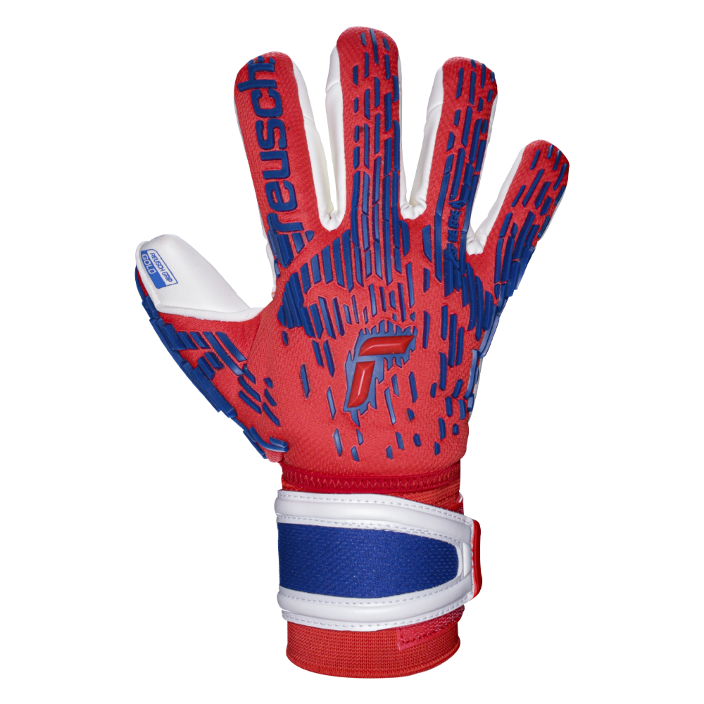 Goalkeeper gloves for punching