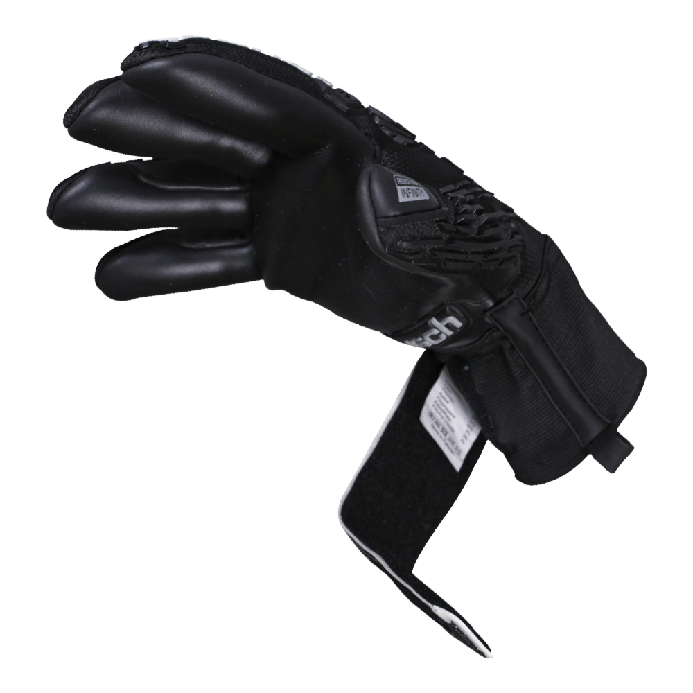 Reusch Attrakt goalie gloves