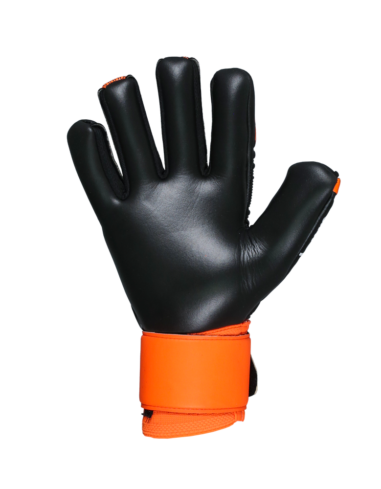 The palm of the Uhlsport Super Resist+ HN